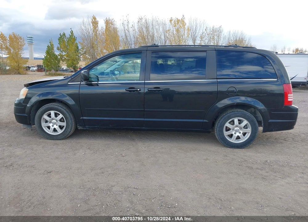 2008 CHRYSLER TOWN & COUNTRY TOURING VIN: 2A8HR54P18R816965