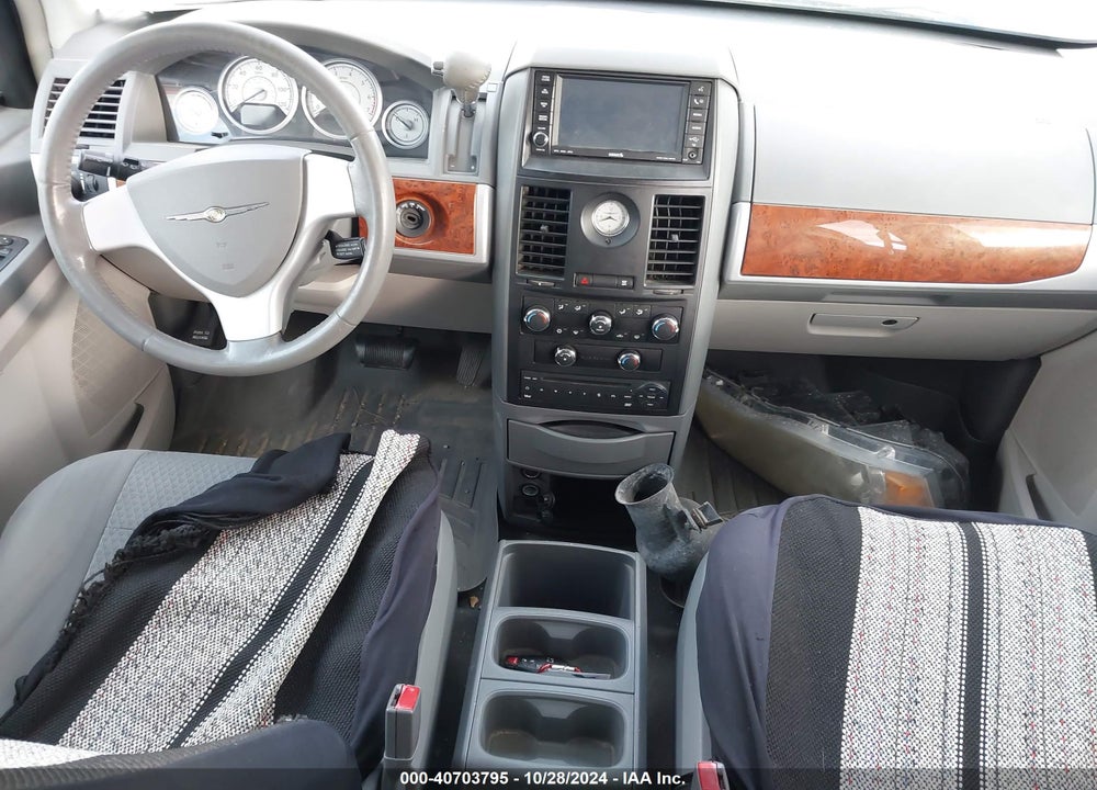 2008 CHRYSLER TOWN & COUNTRY TOURING VIN: 2A8HR54P18R816965