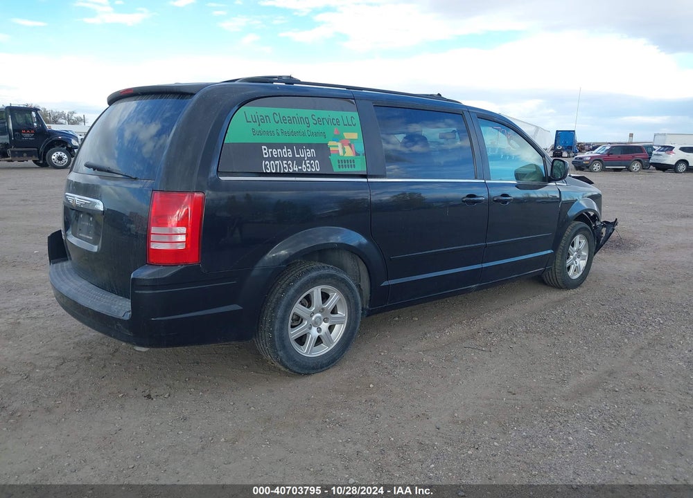 2008 CHRYSLER TOWN & COUNTRY TOURING VIN: 2A8HR54P18R816965