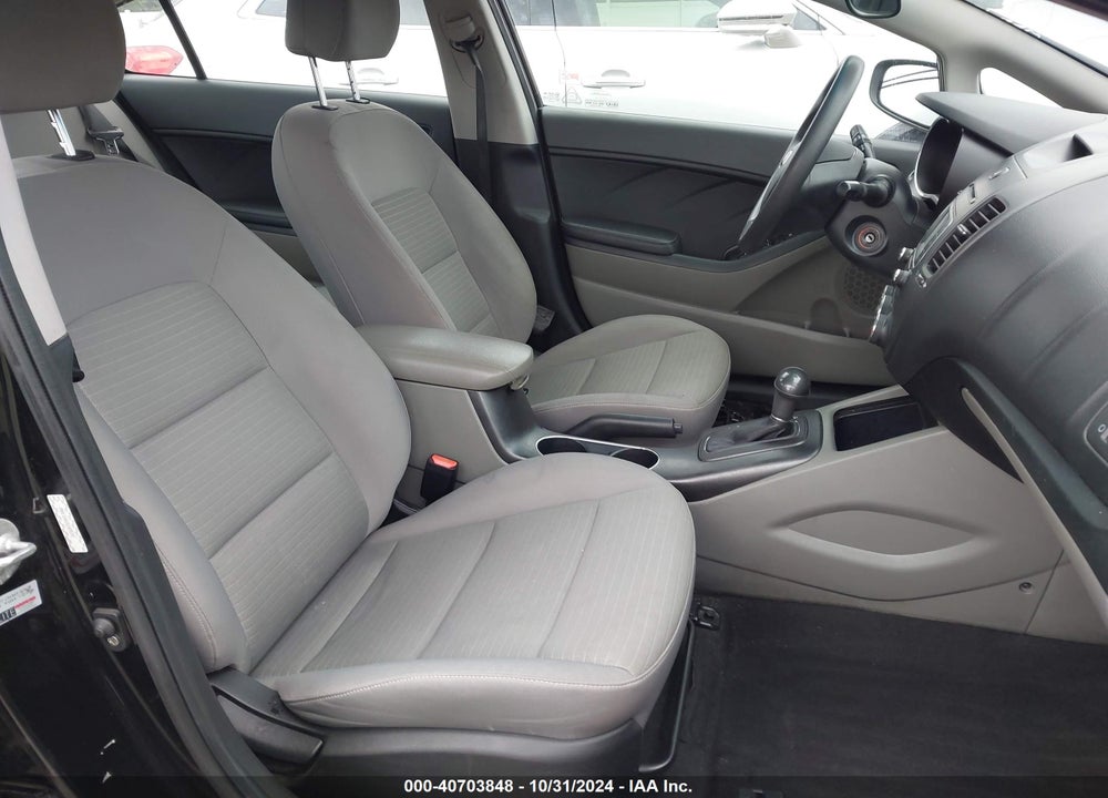 2016 KIA FORTE LX VIN: KNAFX4A60G5499747