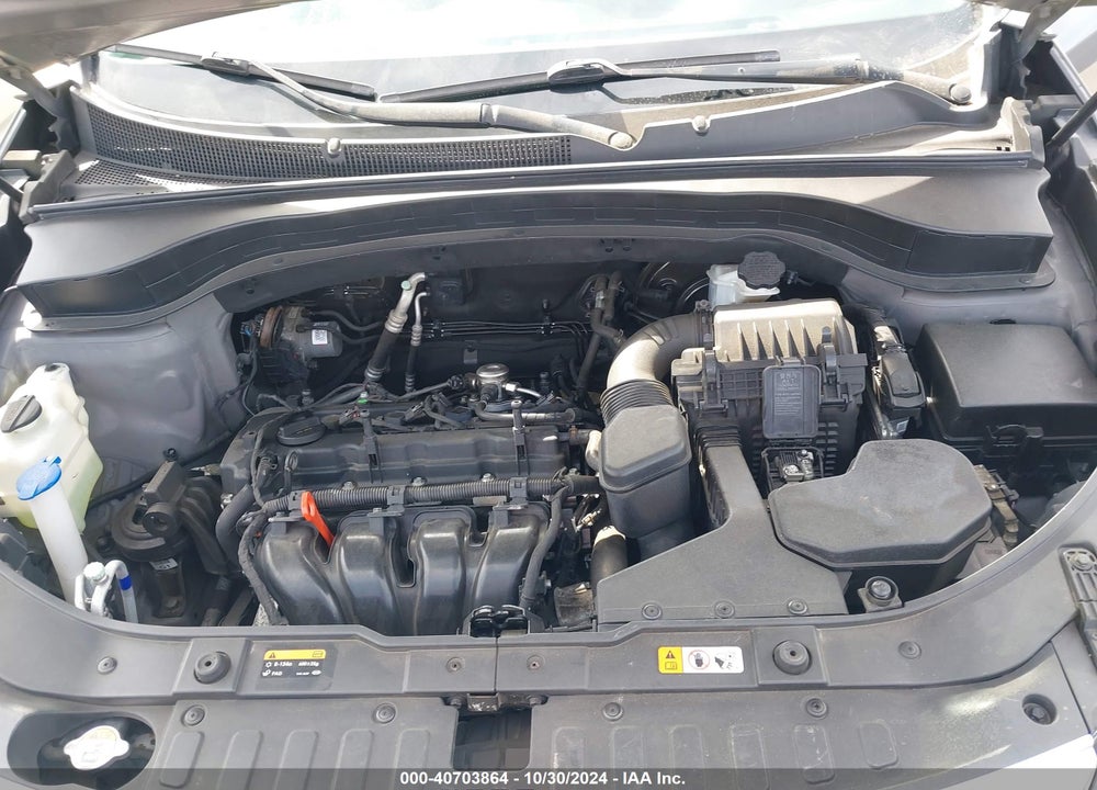 2015 KIA SORENTO LX VIN: 5XYKT4A61FG634026