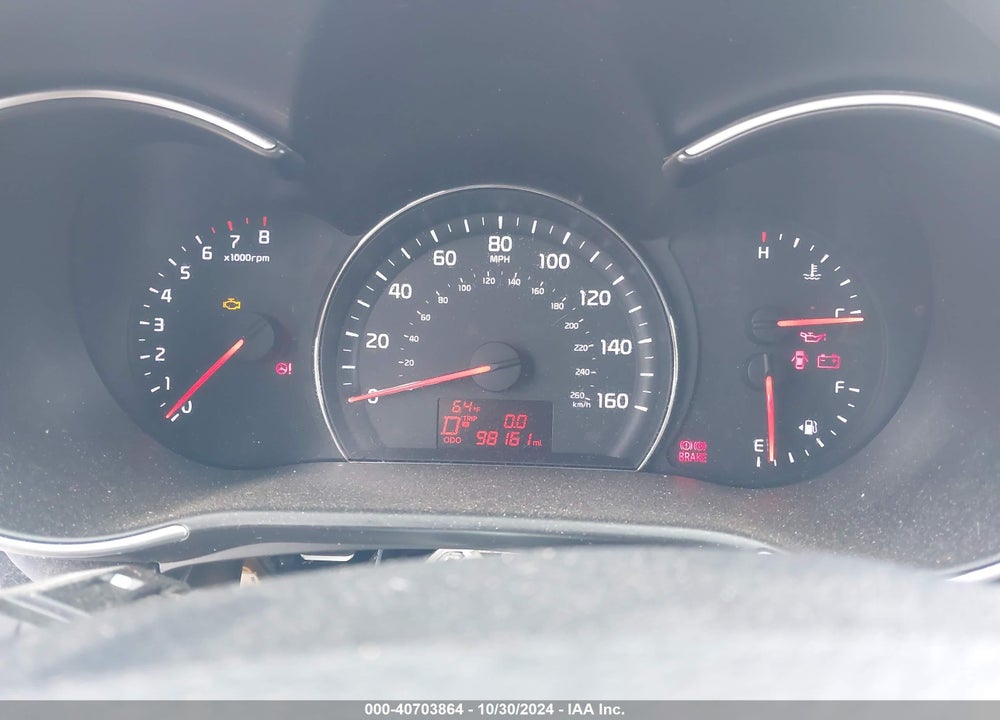 2015 KIA SORENTO LX VIN: 5XYKT4A61FG634026