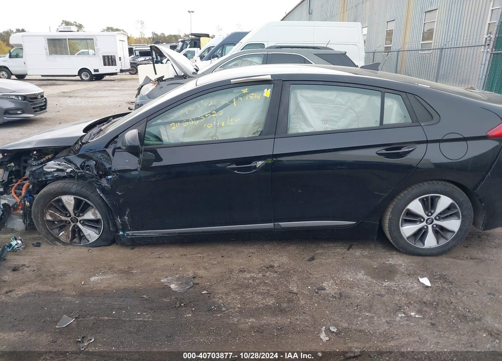2019 HYUNDAI IONIQ PLUG-IN HYBRID VIN: KMHC65LD3KU139683