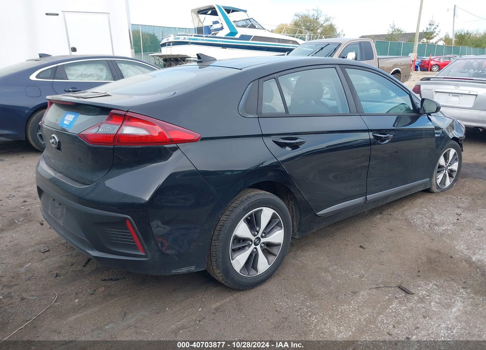 2019 HYUNDAI IONIQ PLUG-IN HYBRID VIN: KMHC65LD3KU139683