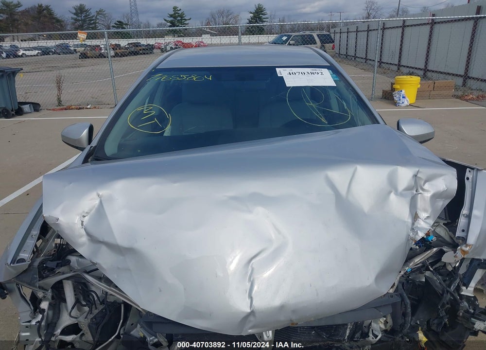 2016 TOYOTA COROLLA LE VIN: 2T1BURHE9GC704151