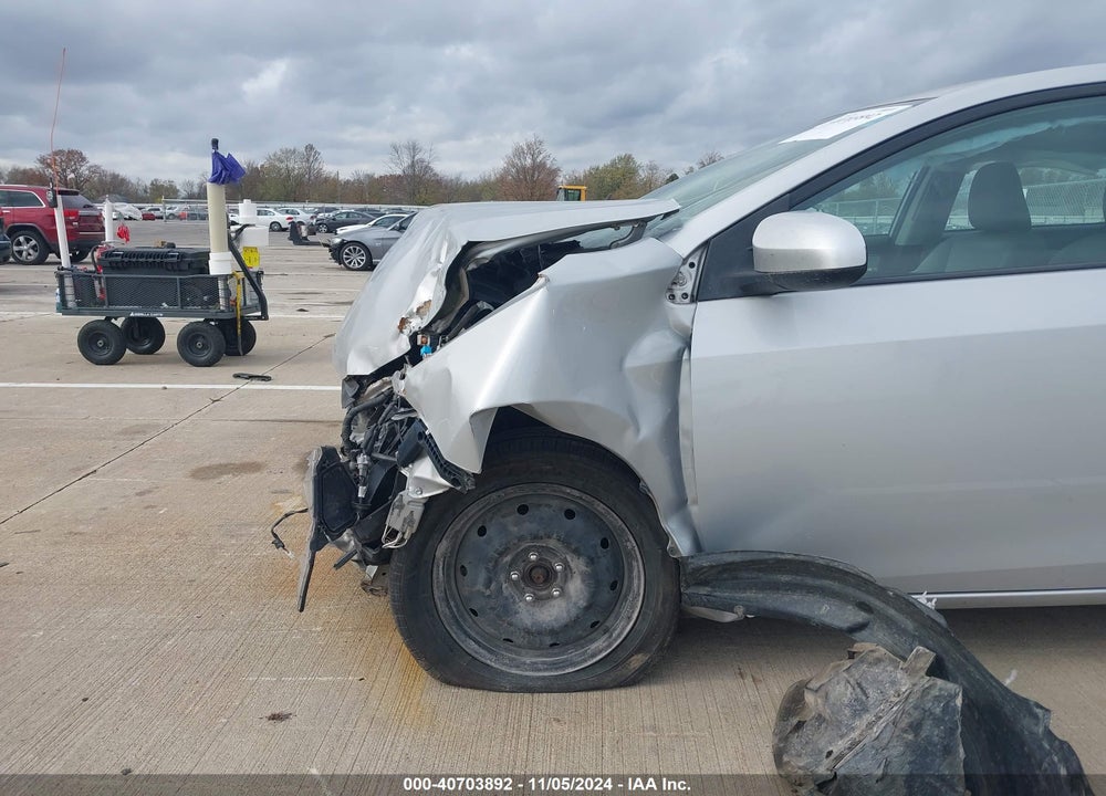 2016 TOYOTA COROLLA LE VIN: 2T1BURHE9GC704151