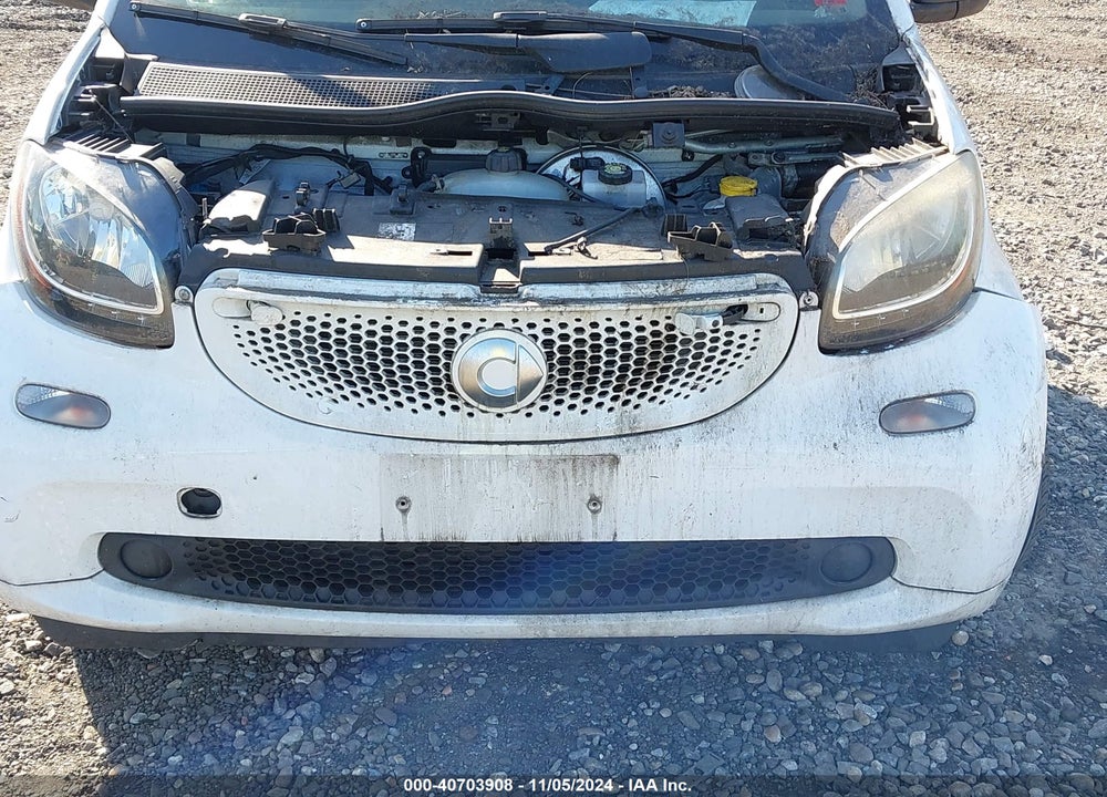 2016 SMART FORTWO VIN: WMEFJ5DA1GK103709