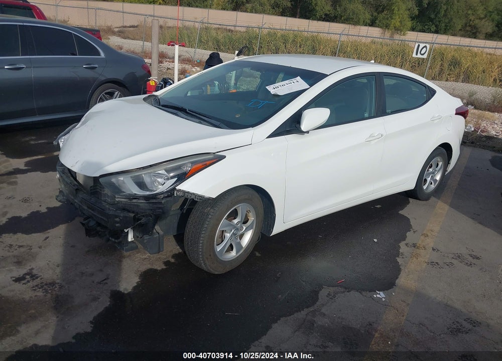 2014 HYUNDAI ELANTRA SE VIN: 5NPDH4AE5EH525531