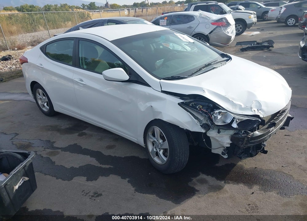 2014 HYUNDAI ELANTRA SE VIN: 5NPDH4AE5EH525531