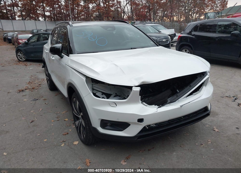 2021 VOLVO XC40 RECHARGE PURE ELECTRIC P8 VIN: YV4ED3UR0M2565974