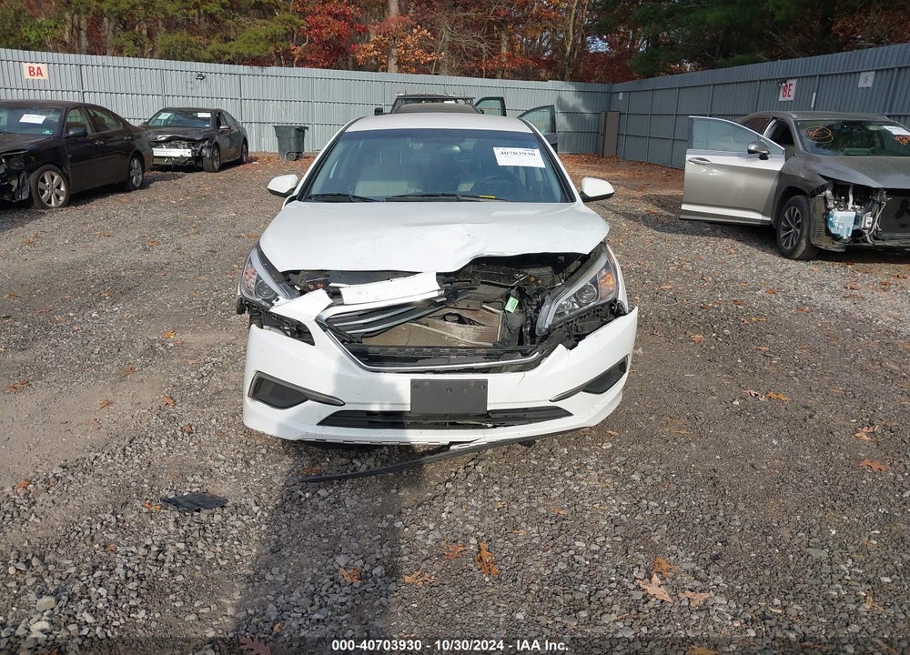 2017 HYUNDAI SONATA SE VIN: 5NPE24AF4HH543506