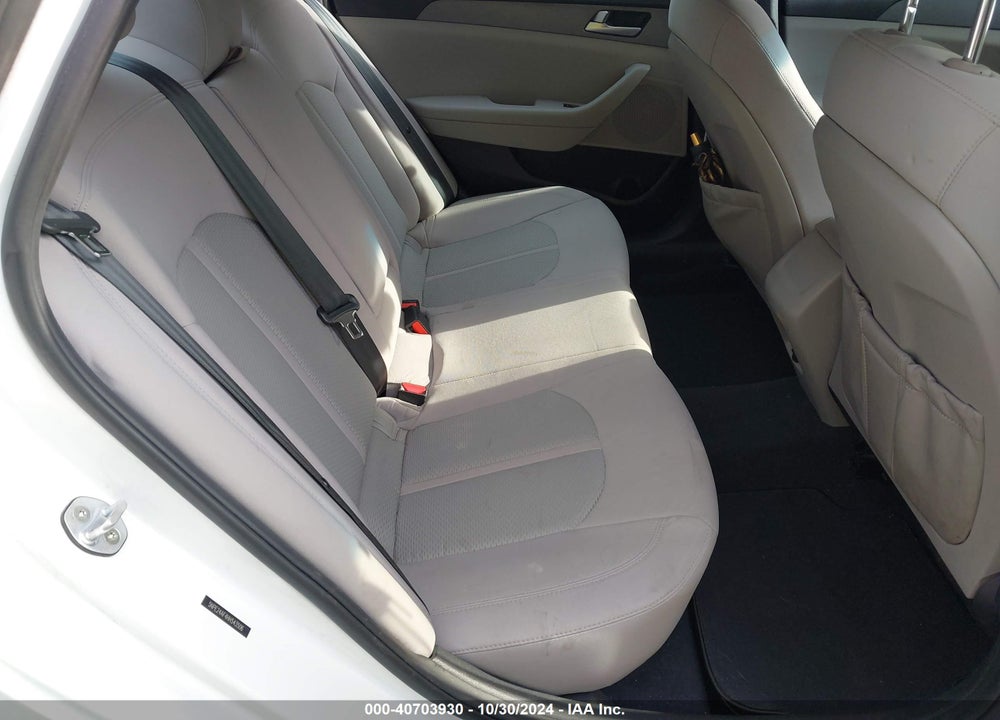 2017 HYUNDAI SONATA SE VIN: 5NPE24AF4HH543506
