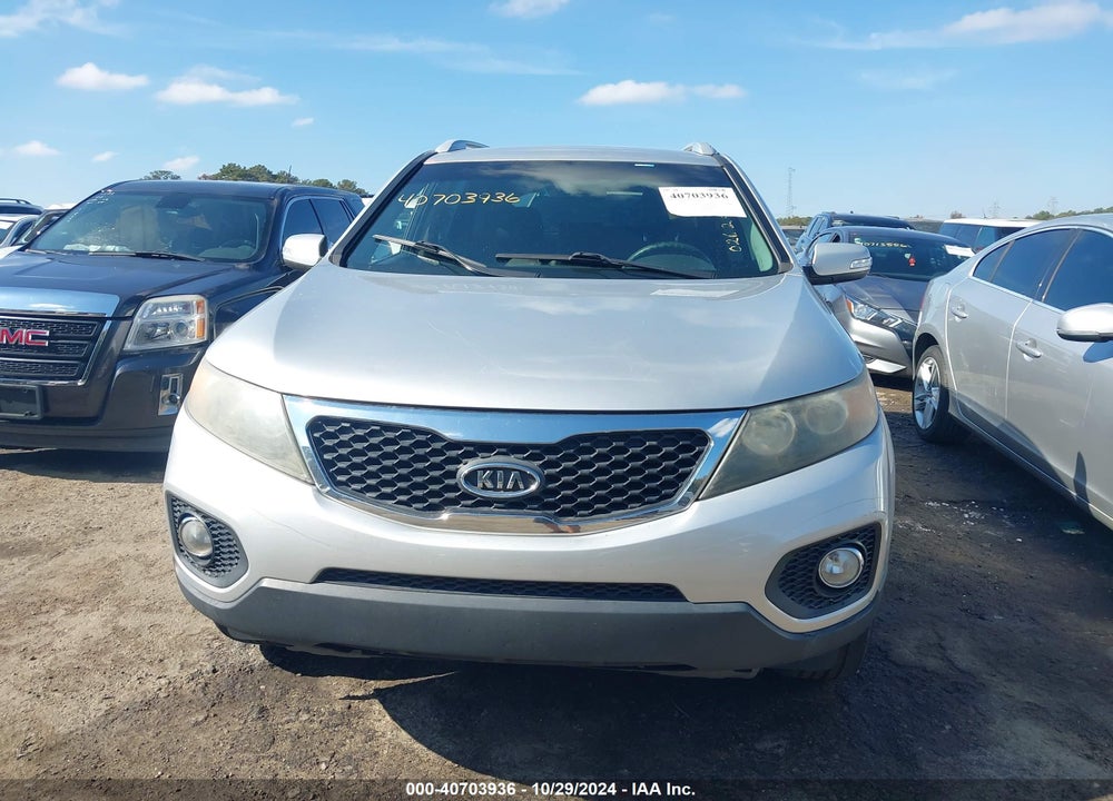 2011 KIA SORENTO EX VIN: 5XYKU3A15BG026208