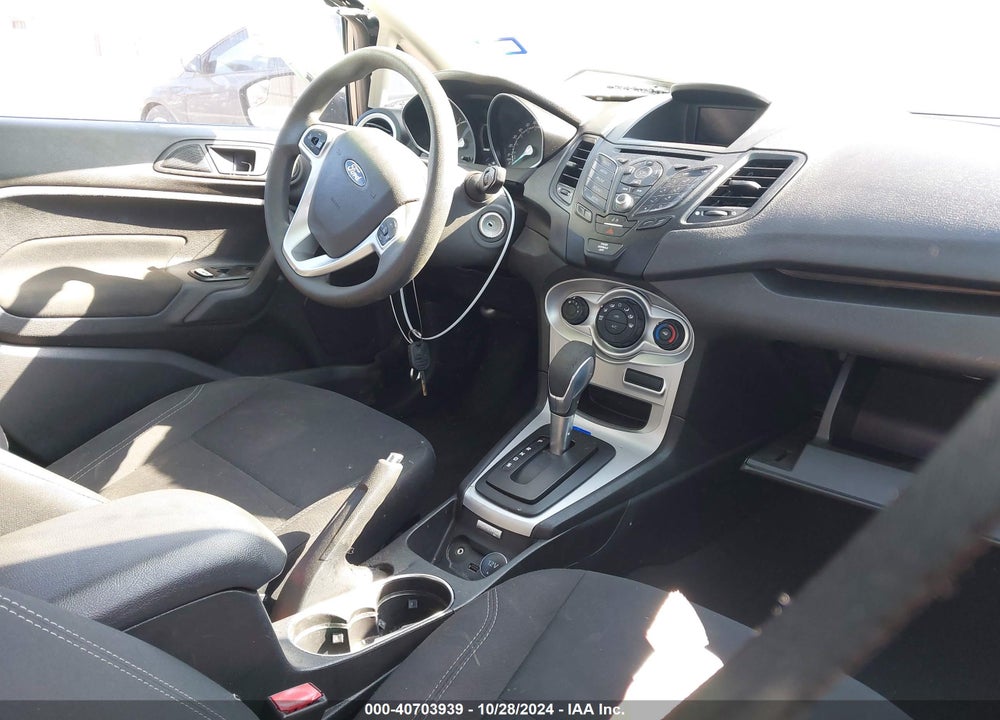 2019 FORD FIESTA SE VIN: 3FADP4BJ6KM127190