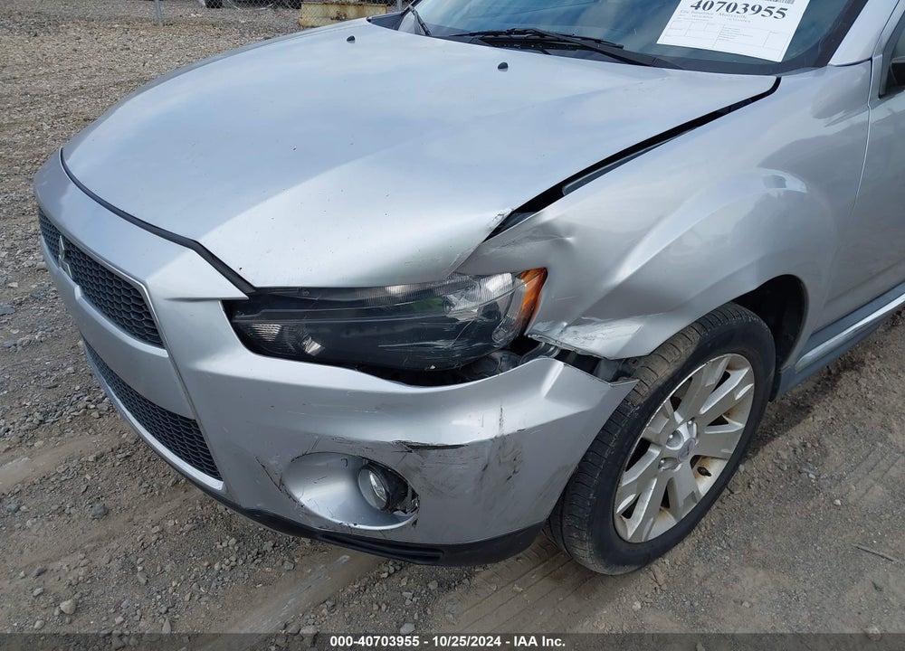2011 MITSUBISHI OUTLANDER SE VIN: JA4JT3AW9BU038302