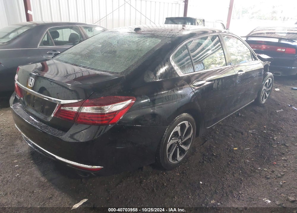 2017 HONDA ACCORD EX-L VIN: 1HGCR2F85HA205560