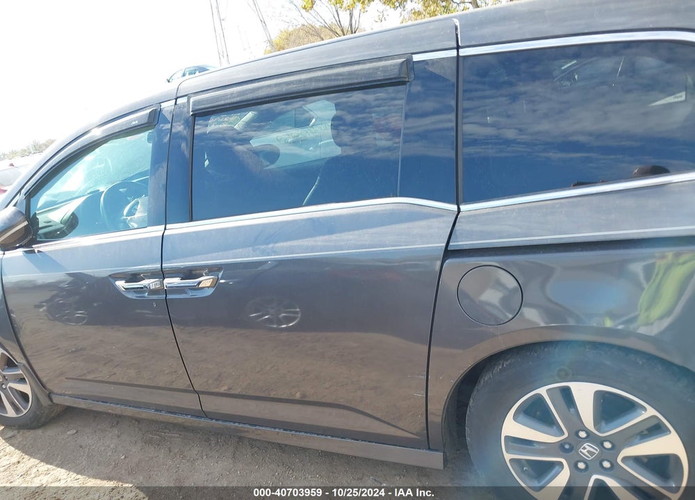 2015 HONDA ODYSSEY TOURING/TOURING ELITE VIN: 5FNRL5H94FB060999