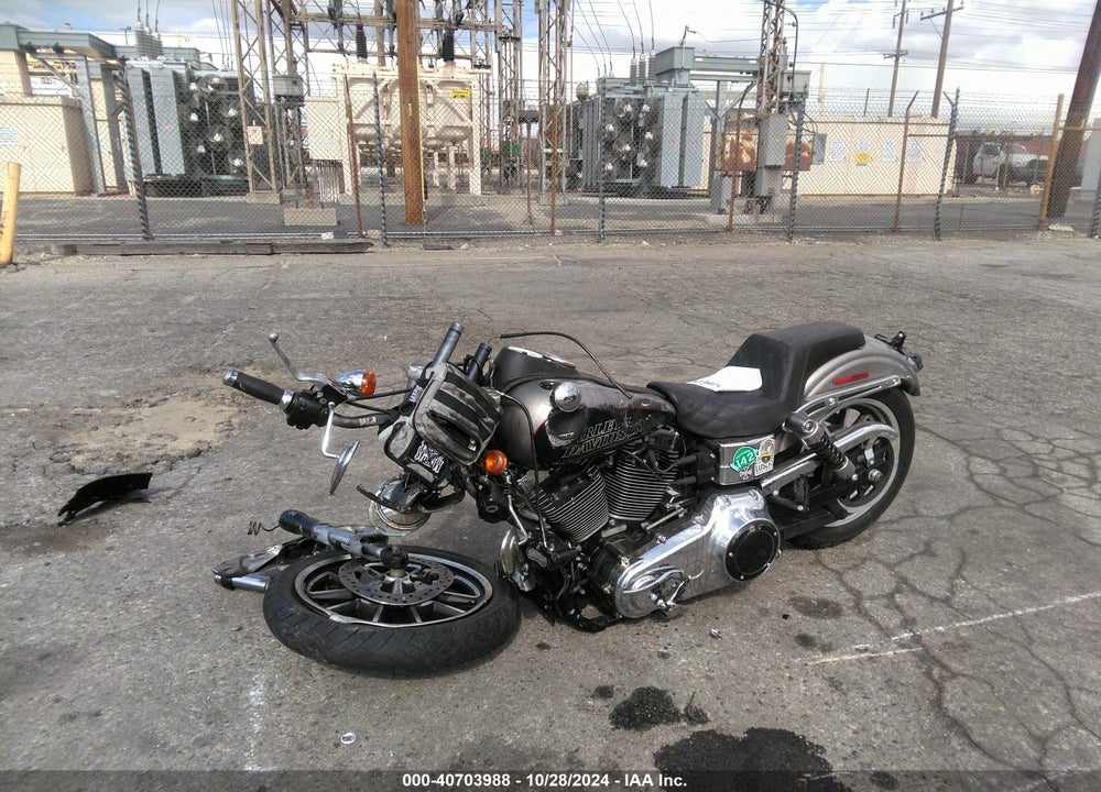 2017 HARLEY-DAVIDSON FXDL DYNA LOW RIDER VIN: 1HD1GNM31HC315948