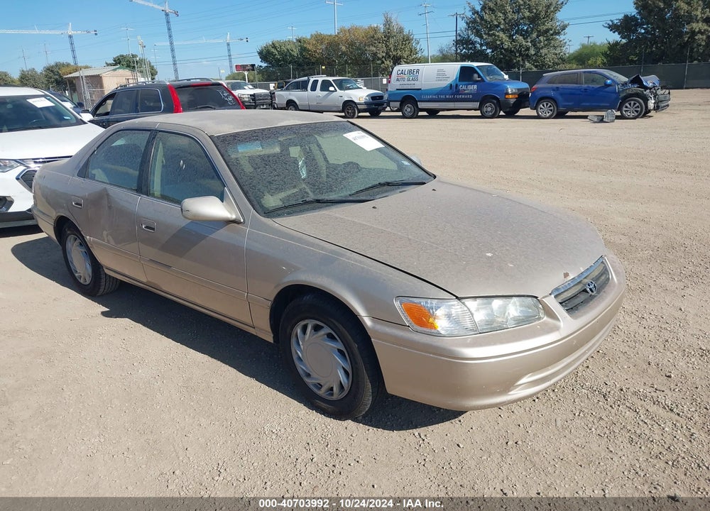 2000 TOYOTA CAMRY LE VIN: JT2BG22KXY0504350