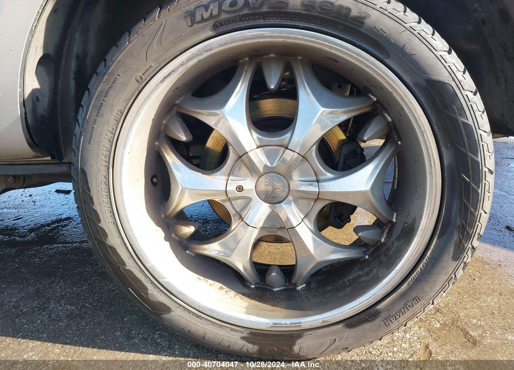 2004 DODGE DURANGO SLT VIN: 1D8HB48D84F128082