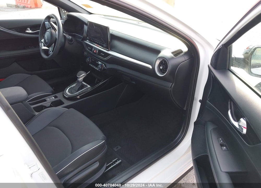 2024 KIA FORTE GT LINE VIN: 3KPF54AD8RE789619