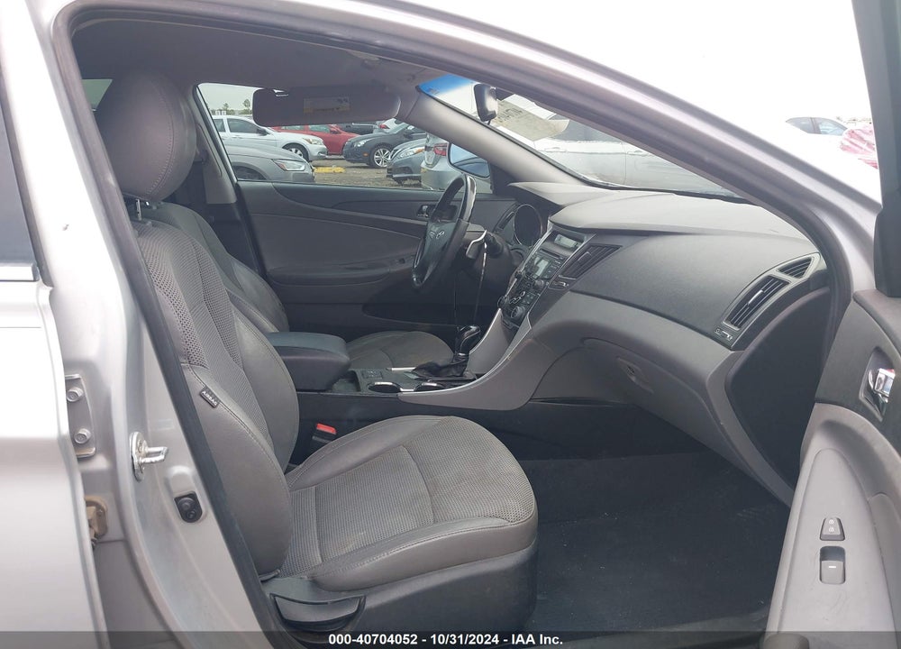 2013 HYUNDAI SONATA VIN: 5NPEC4AB7DH575466