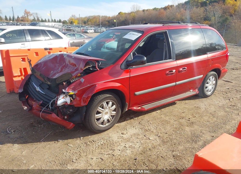 2007 CHRYSLER TOWN & COUNTRY VIN: 1A4GJ45R47B118555