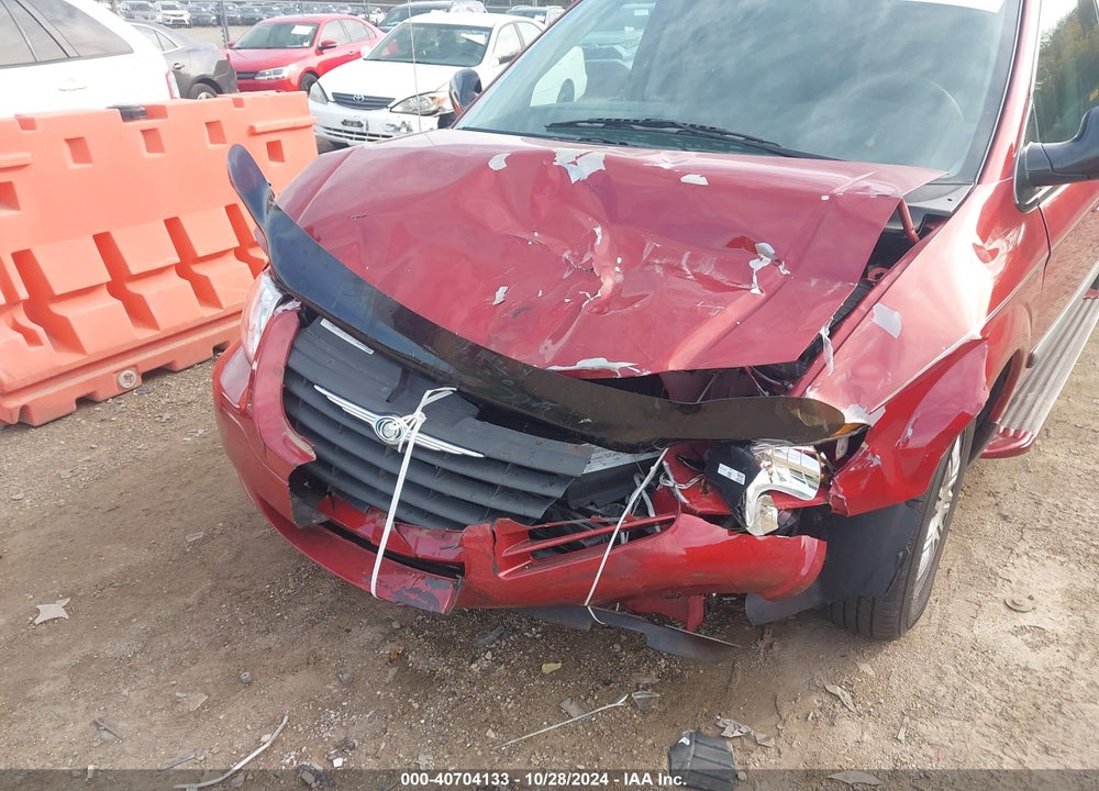 2007 CHRYSLER TOWN & COUNTRY VIN: 1A4GJ45R47B118555