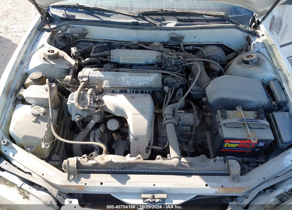 1992 TOYOTA CAMRY DLX VIN: 4T1SK11E4NU034313