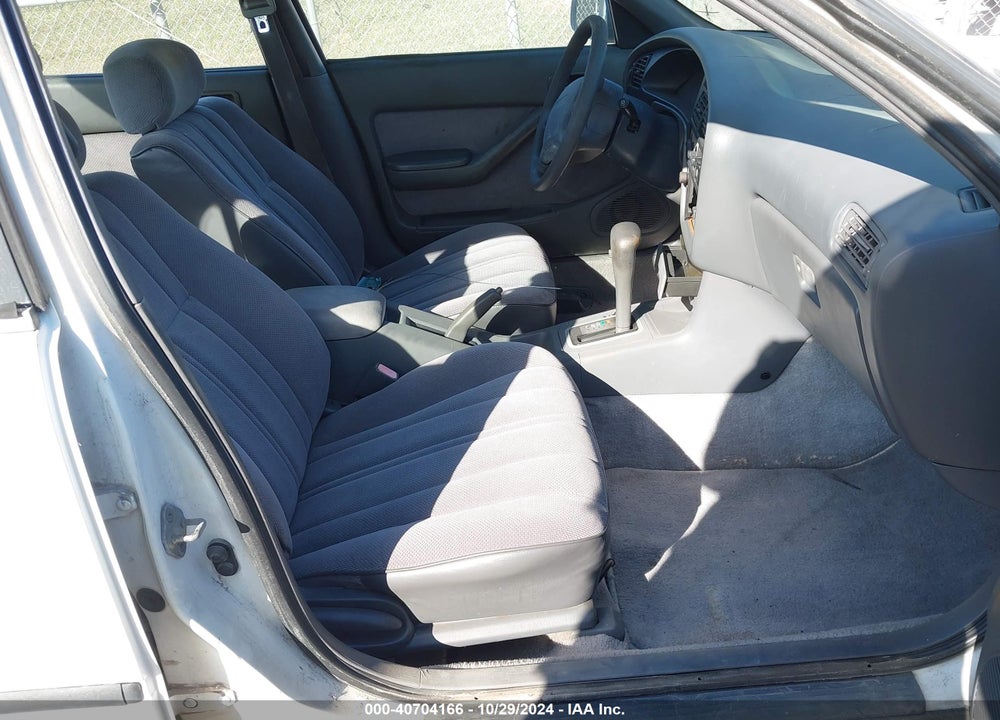 1992 TOYOTA CAMRY DLX VIN: 4T1SK11E4NU034313