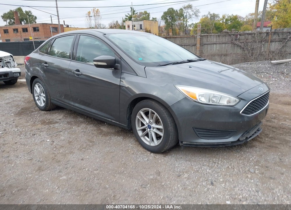 2016 FORD FOCUS SE VIN: 1FADP3F24GL262271
