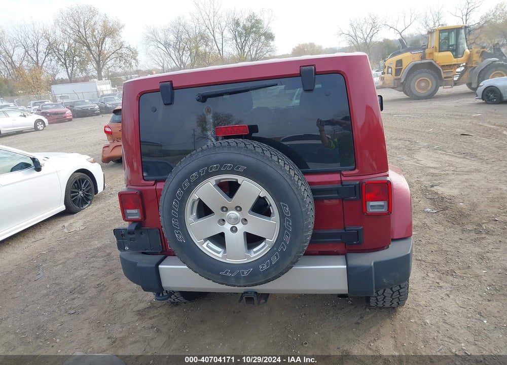 2011 JEEP WRANGLER UNLIMITED SAHARA VIN: 1J4BA5H14BL573835