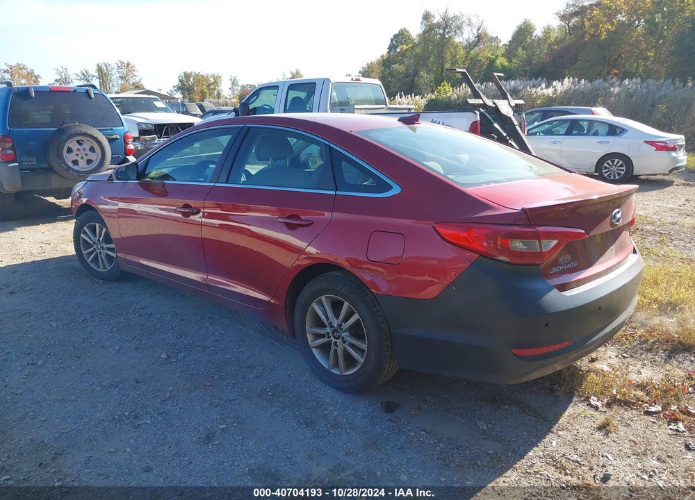 2015 HYUNDAI SONATA SE VIN: 5NPE24AF9FH191777