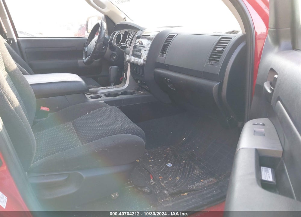 2013 TOYOTA TUNDRA GRADE 5.7L V8 VIN: 5TFUW5F17DX316621