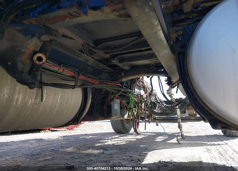 2015 FREIGHTLINER 122SD VIN: 3AKJGND68FDGL6222