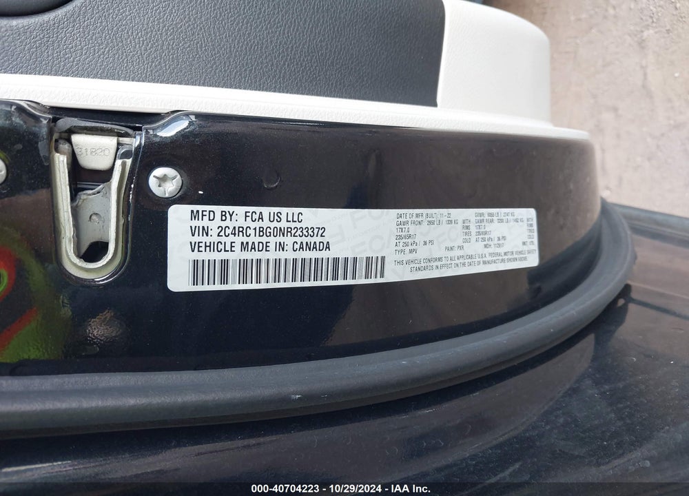 2022 CHRYSLER PACIFICA TOURING L VIN: 2C4RC1BG0NR233372