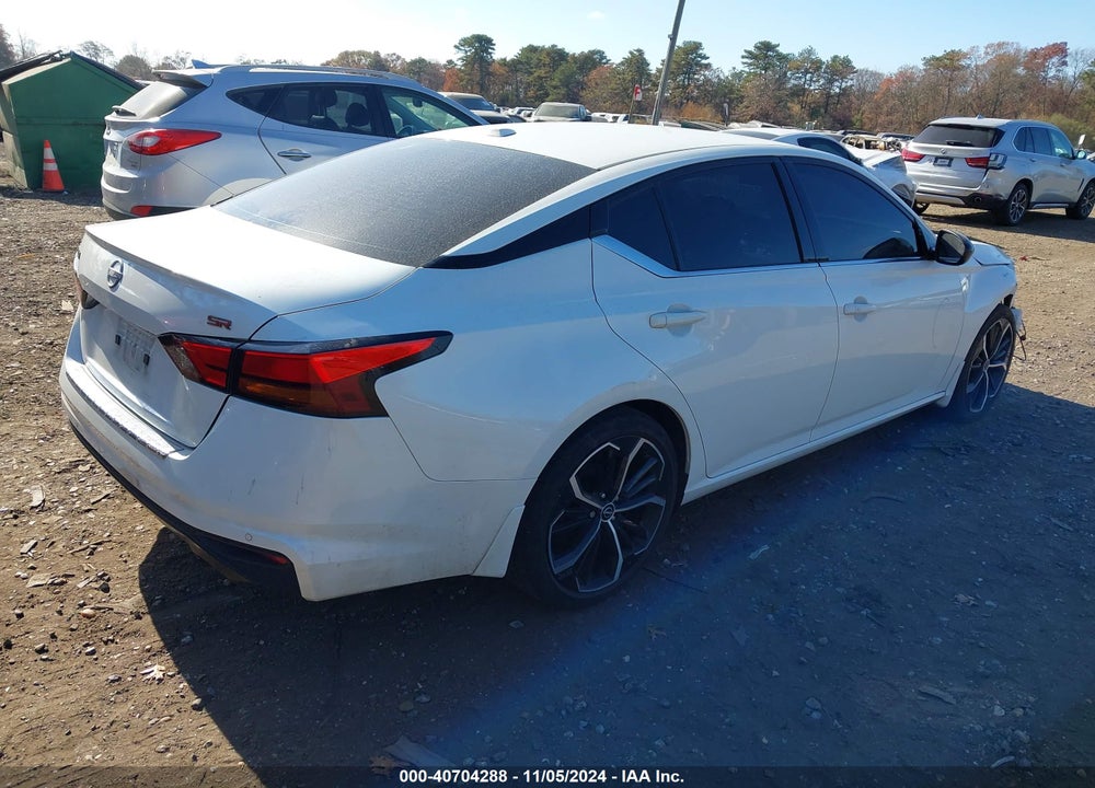 2023 NISSAN ALTIMA SR VIN: 1N4BL4CV3PN423981