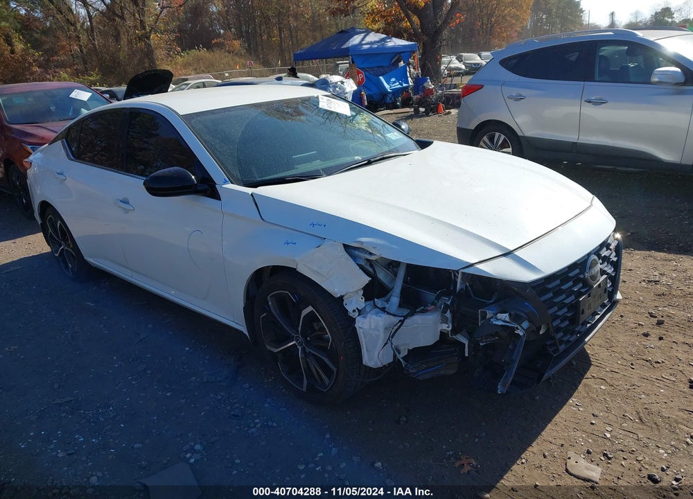 2023 NISSAN ALTIMA SR VIN: 1N4BL4CV3PN423981