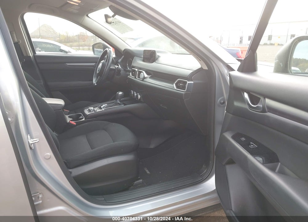 2018 MAZDA CX-5 SPORT VIN: JM3KFBBM8J0309663
