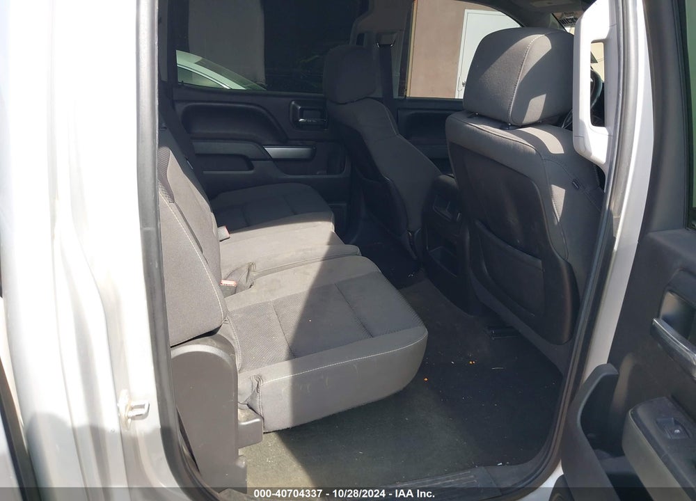 2015 CHEVROLET SILVERADO C1500 LT VIN: 3GCPCREC0FG531880