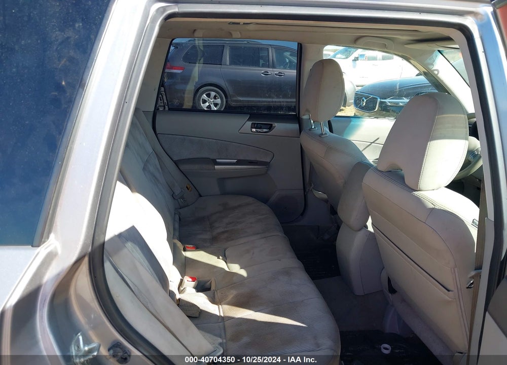 2010 SUBARU FORESTER 2.5X PREMIUM VIN: JF2SH6CCXAH907319