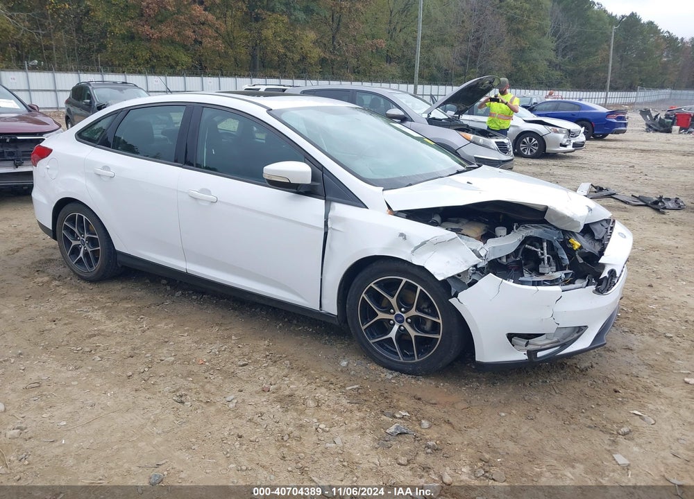 2017 FORD FOCUS SEL VIN: 1FADP3H2XHL297878