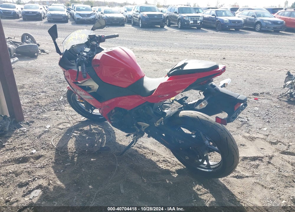 2021 KAWASAKI EX400 VIN: JKAEXKH13MDAB4475