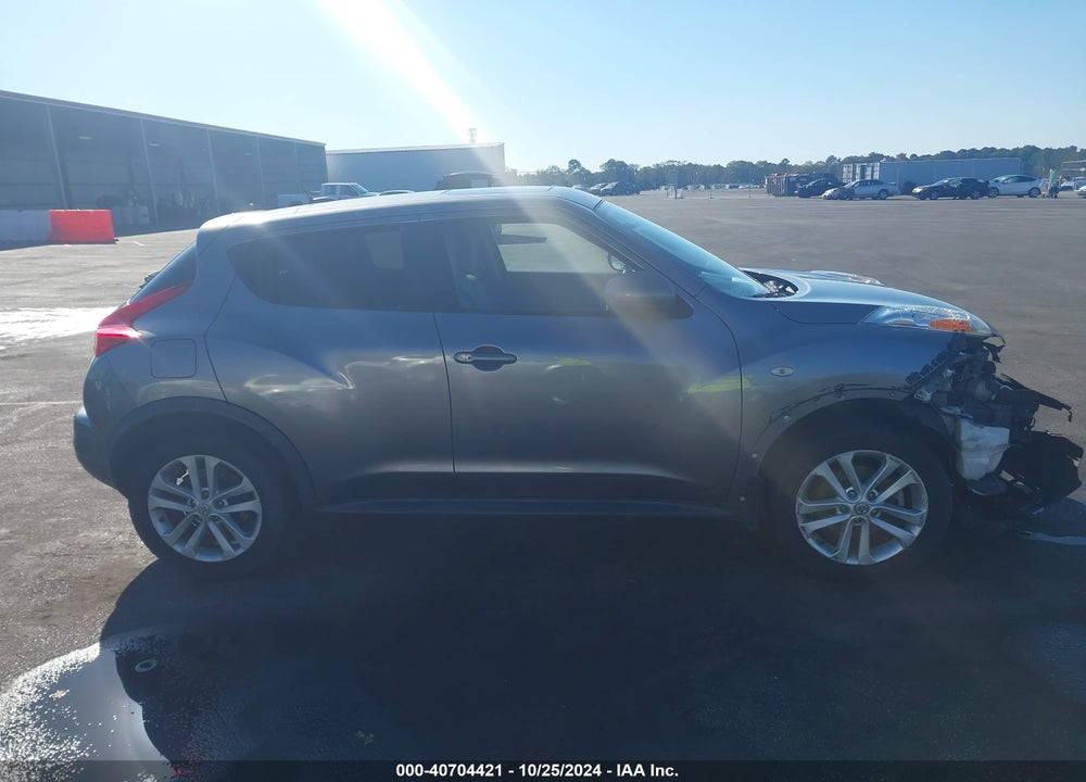 2014 NISSAN JUKE SV VIN: JN8AF5MR3ET359913