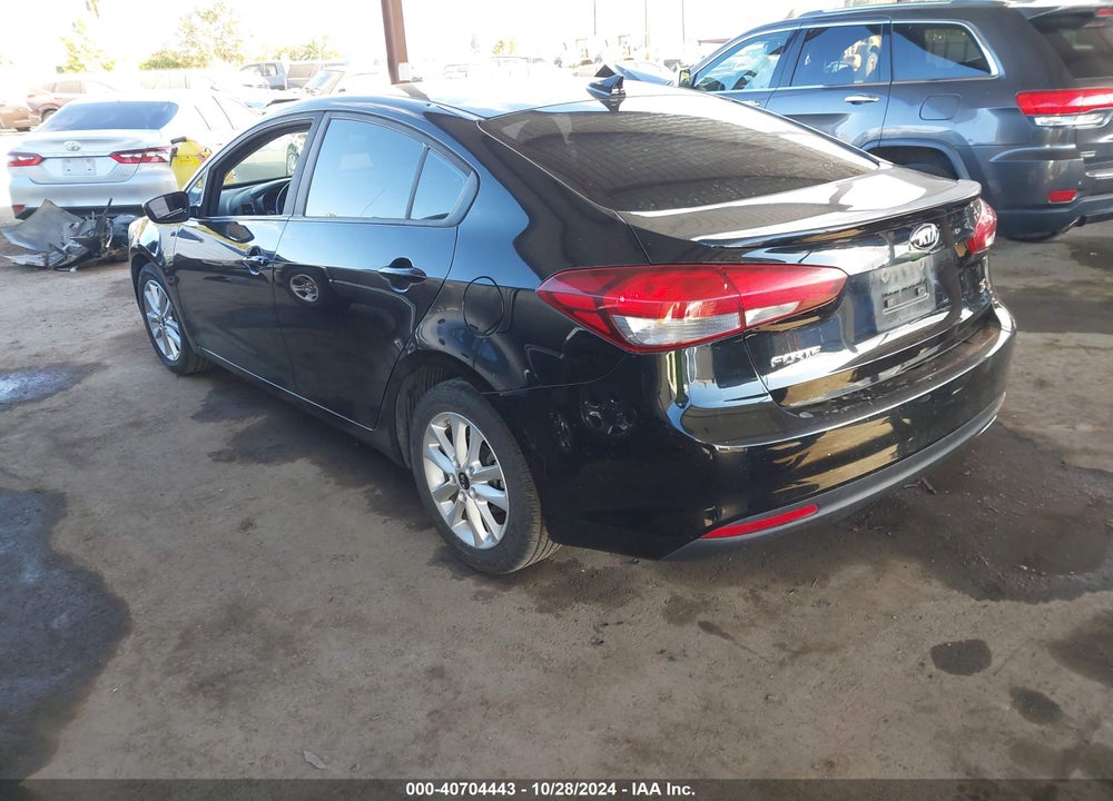 2017 KIA FORTE S VIN: 3KPFL4A72HE028650