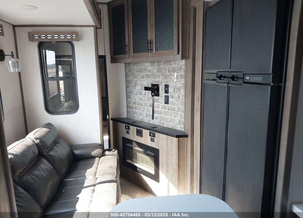 2021 FOREST RIVER OTHER VIN: 4X4FVGL28M5401395