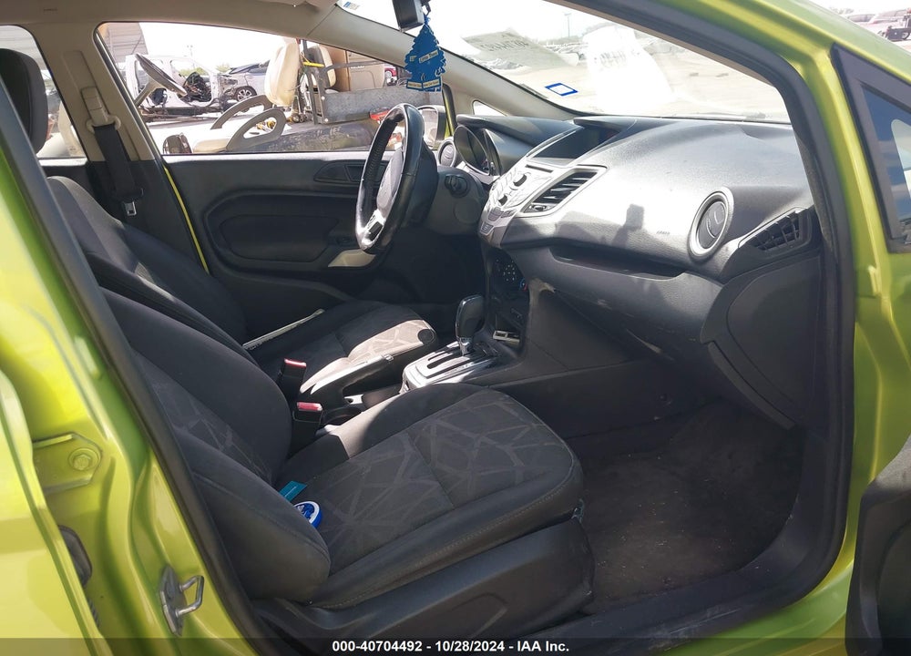2011 FORD FIESTA SES VIN: 3FADP4FJ7BM180197