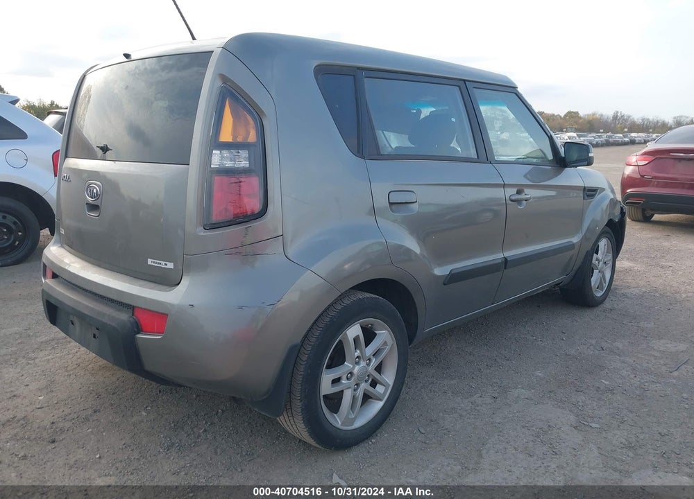 2011 KIA SOUL VIN: KNDJT2A23B7306496