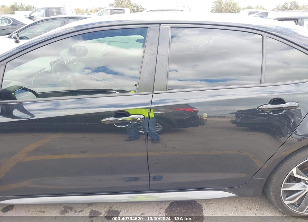 2020 TOYOTA COROLLA XSE VIN: JTDT4RCE6LJ038117