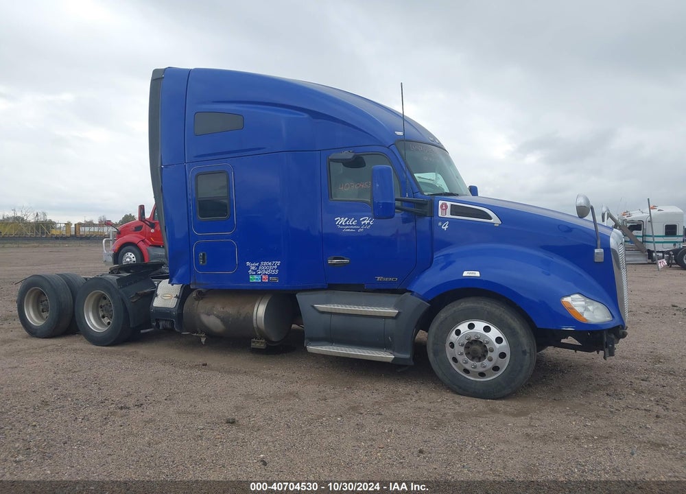 2017 KENWORTH T680 VIN: 1XKYDP9XXHJ145153